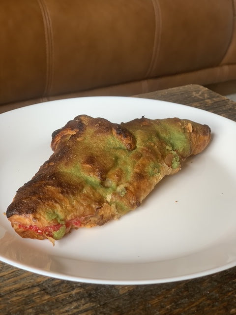 Croissant Pistaches Framboises